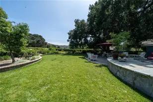 24713 Choke Cherry Ln, Newhall, CA 91321 - Photo 47