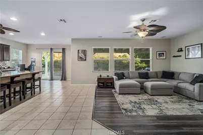 7044 Lyric Avenue, Lancaster, CA 93536 - Photo 11