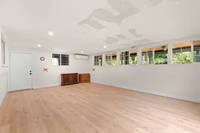9755 Noble Ave, North Hills, CA 91343 - Photo 15