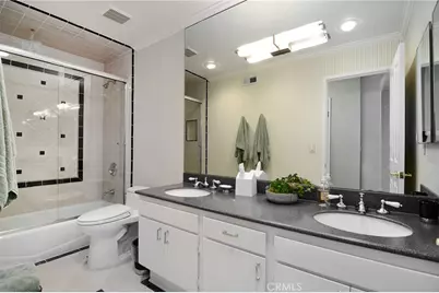 3861 Braewood Court, Tarzana, CA 91356 - Photo 37
