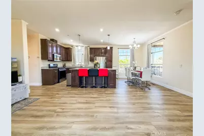 42815 Lowhill Drive, Lake Hughes, CA 93532 - Photo 5