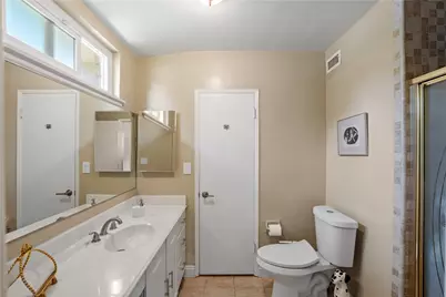 22441 Martha, Woodland Hills, CA 91367 - Photo 23