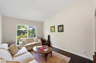 22441 Martha, Woodland Hills, CA 91367 - Photo 21