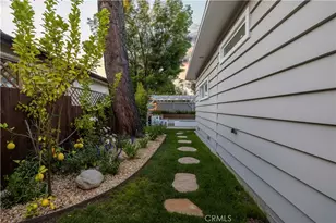 22125 Ave Morelos, Woodland Hills, CA 91364 - Photo 53