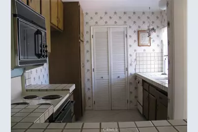 11431 Tampa Avenue #84, Porter Ranch, CA 91326 - Photo 9