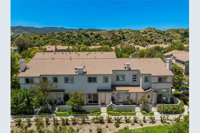25710 Holiday #C, Stevenson Ranch, CA 91381 - Photo 29
