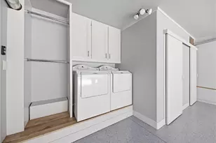 25710 Holiday, Stevenson Ranch, CA 91381 - Photo 21