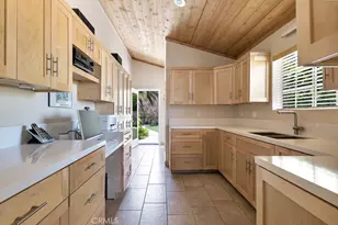 11901 Susan, Granada Hills, CA 91344 - Photo 23