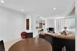 267 S San Pedro, Los Angeles, CA 90012 - Photo 43