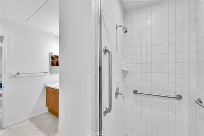 267 S San Pedro #218, Los Angeles, CA 90012 - Photo 47