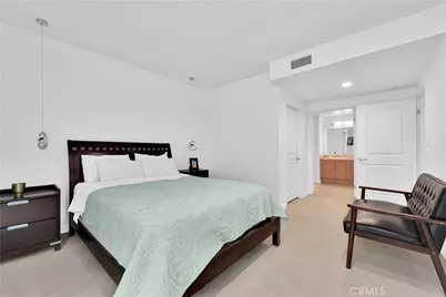 267 S San Pedro #218, Los Angeles, CA 90012 - Photo 21