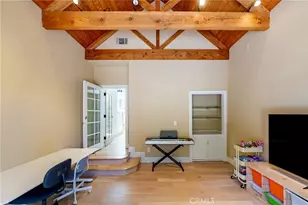 15601 Saddleback Rd, Canyon Country, CA 91387 - Photo 17