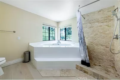 15601 Saddleback Road, Canyon Country, CA 91387 - Photo 27