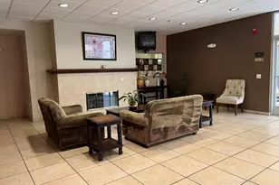 5325 Newcastle, Encino, CA 91316 - Photo 27