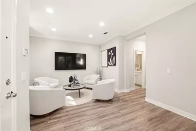 442 Stratus #4, Simi Valley, CA 93065 - Photo 5