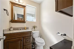 30325 N Brandywine Canyon, Canyon Country, CA 91351 - Photo 11