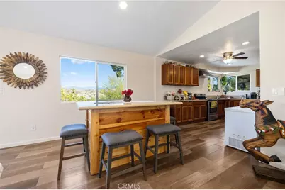30325 N Brandywine Canyon, Canyon Country, CA 91351 - Photo 13