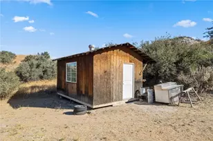 30325 N Brandywine Canyon, Canyon Country, CA 91351 - Photo 31