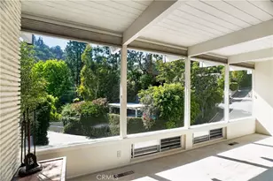 1364 Braeridge Dr, Beverly Hills, CA 90210 - Photo 15
