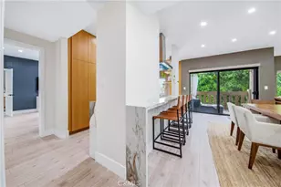 832 Palm Ave, West Hollywood, CA 90069 - Photo 21