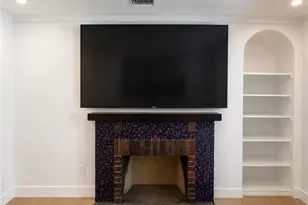 14720 Valerio, Van Nuys, CA 91405 - Photo 9