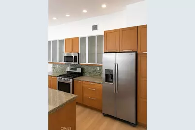 14720 Valerio, Van Nuys, CA 91405 - Photo 5