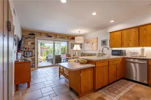 4100 Lake Harbor Ln, Westlake Village, CA 91361 - Photo 9