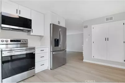 22210 James Alan Circle #1, Chatsworth, CA 91311 - Photo 17