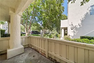 21346 Nandina, Newhall, CA 91321 - Photo 25