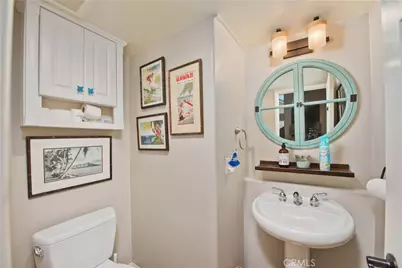 26360 Teal Court, Canyon Country, CA 91387 - Photo 33