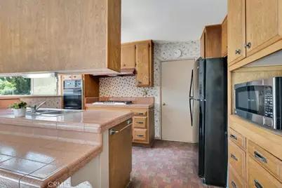 10600 Garden Grove, Porter Ranch, CA 91326 - Photo 15