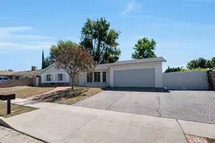 10600 Garden Grove, Porter Ranch, CA 91326 - Photo 3