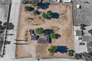 2714 W Ave M8, Palmdale, CA 93551 - Photo 3
