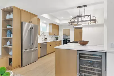 4148 Sunswept Drive, Studio City, CA 91604 - Photo 7