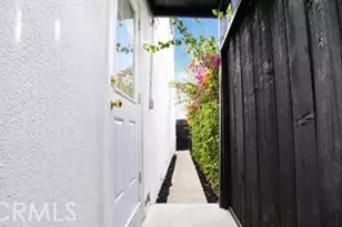1211 Cole, Los Angeles, CA 90038 - Photo 19