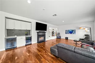 28502 Agajanian Dr, Saugus, CA 91390 - Photo 17