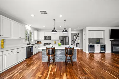28502 Agajanian Drive, Saugus, CA 91390 - Photo 19