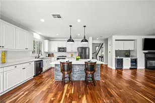28502 Agajanian Dr, Saugus, CA 91390 - Photo 19