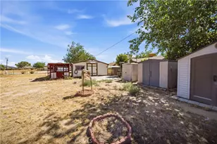 9173 Aspen, California City, CA 93505 - Photo 25