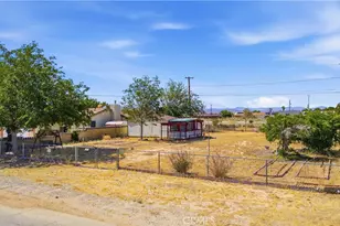9173 Aspen, California City, CA 93505 - Photo 37