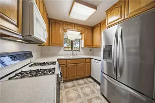 9173 Aspen, California City, CA 93505 - Photo 11