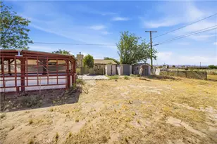 9173 Aspen, California City, CA 93505 - Photo 27