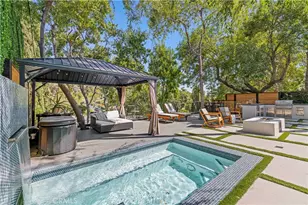 22263 Flanco, Woodland Hills, CA 91364 - Photo 7