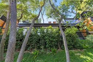 22263 Flanco, Woodland Hills, CA 91364 - Photo 67