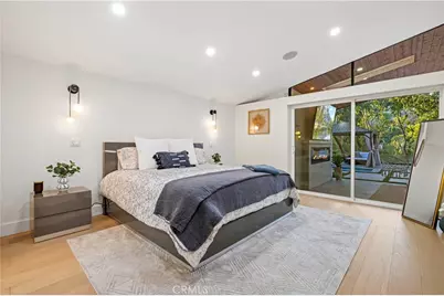 22263 Flanco, Woodland Hills, CA 91364 - Photo 37