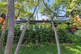 22263 Flanco, Woodland Hills, CA 91364 - Photo 63