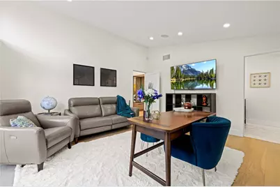 22263 Flanco, Woodland Hills, CA 91364 - Photo 53
