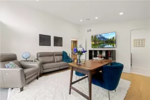 22263 Flanco, Woodland Hills, CA 91364 - Photo 53