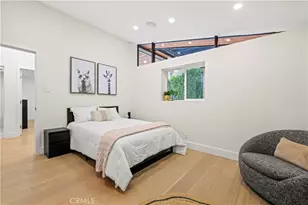 22263 Flanco, Woodland Hills, CA 91364 - Photo 43