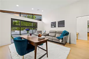 22263 Flanco, Woodland Hills, CA 91364 - Photo 53